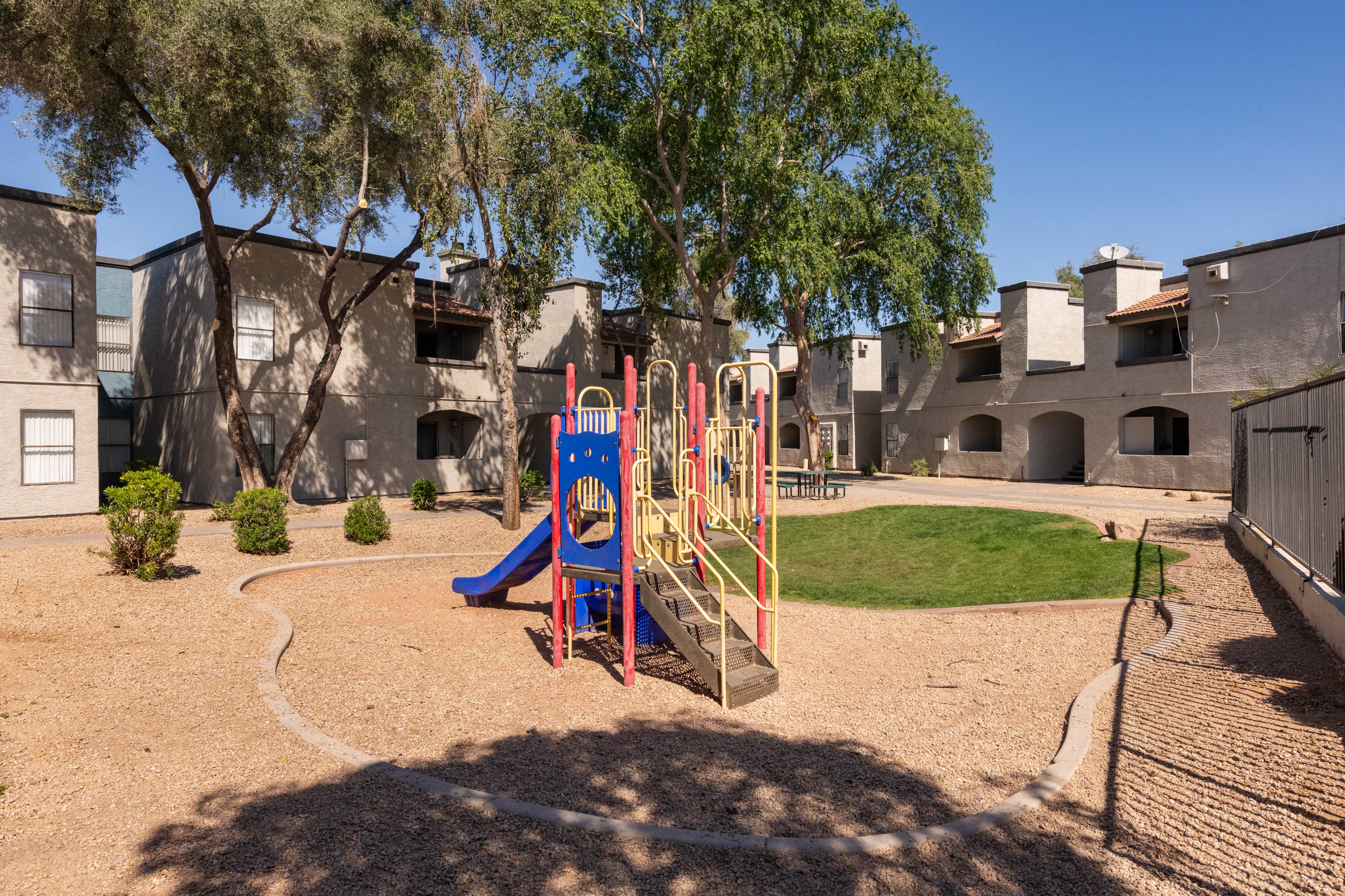 Stonybrook Apartments photo 5